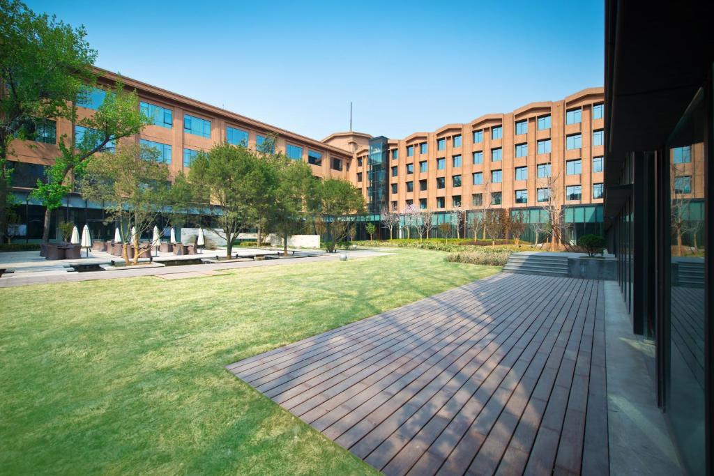 Kingrand Hotspring Hotel Beijing Exterior photo
